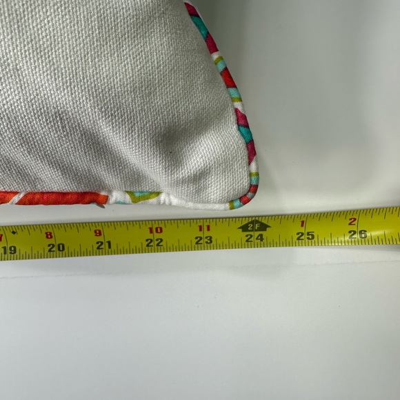 NWT Mirage Multicolor Three Girrafes Applique 12 in. x 24 in. Throw Pillow - Picture 9 of 11